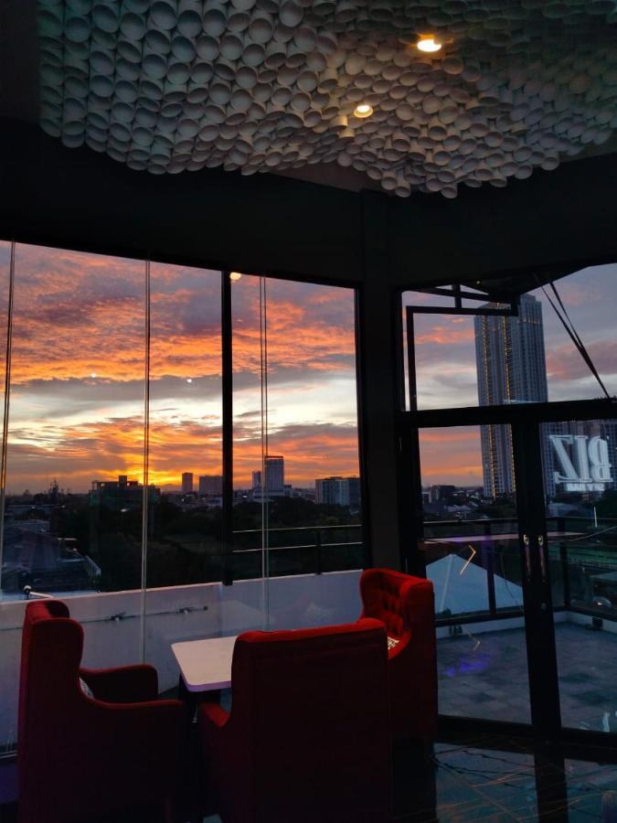Hotel Moritz Biz Gandaria Dżakarta Zewnętrze zdjęcie