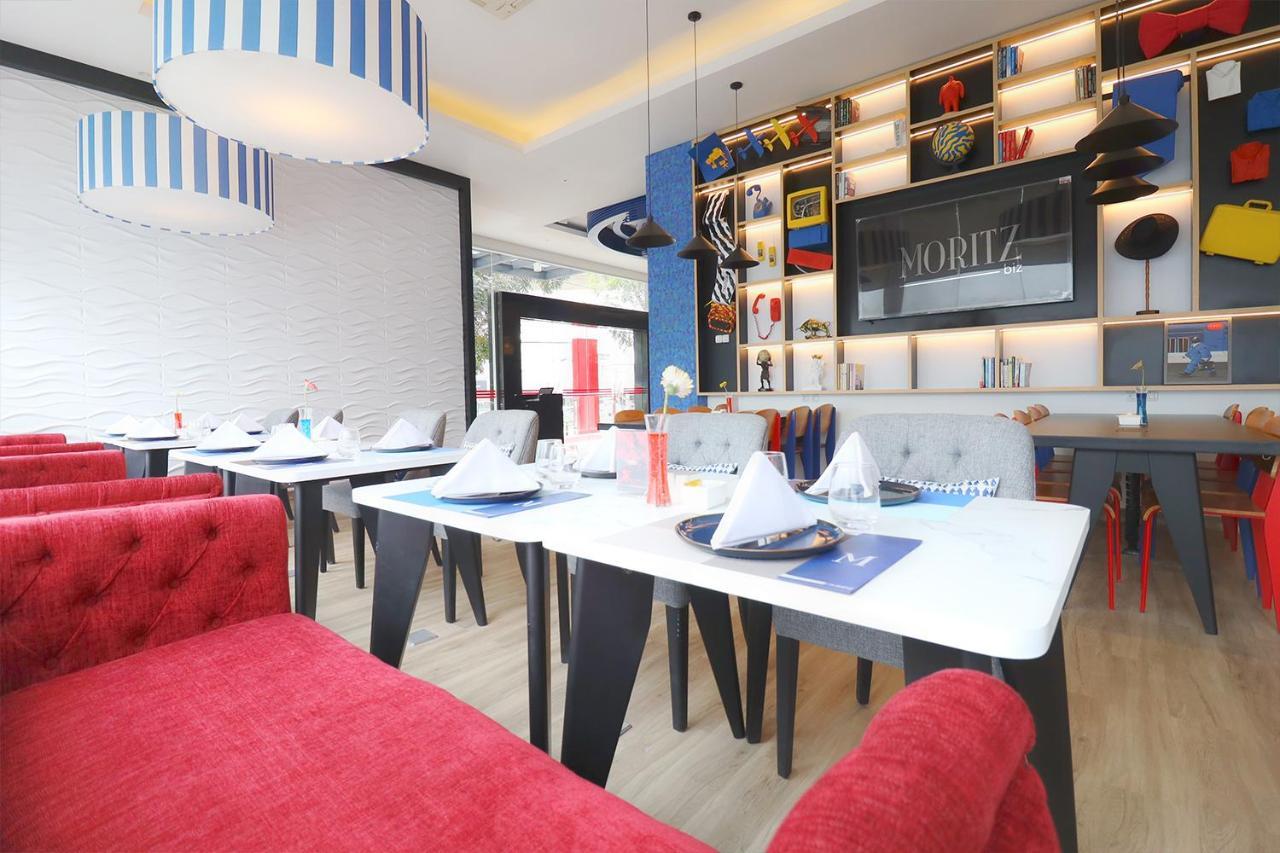 Hotel Moritz Biz Gandaria Dżakarta Zewnętrze zdjęcie